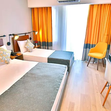 Ramira Joy Otel 4*